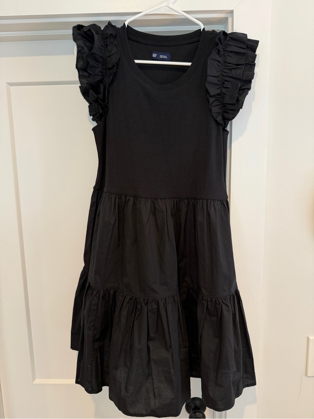 GAP Women’s Petite Black Ruffle Sleeve Tiered Dress - Playful Everyday Style